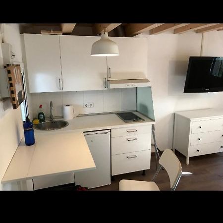 Apartmán Mini Piso Con Escaleras Barcelona Exteriér fotografie